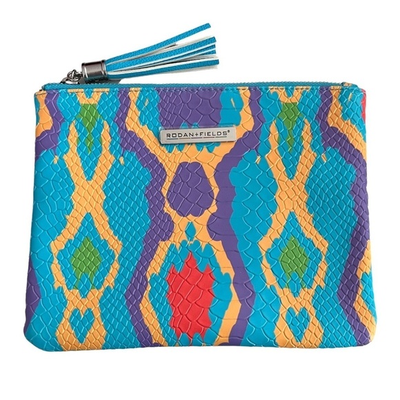 Rodan & fields Cosmetic Case or Pouch w/ Tassel. Never Used. - Picture 1 of 4